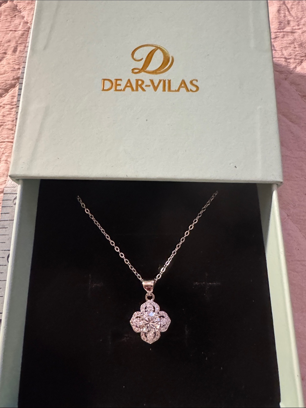 Dear-Vilas Silver Crystal Clover Pendant Necklace - Silver
